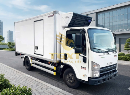 ISUZU QKR270 2T4 Thùng Đông Lạnh